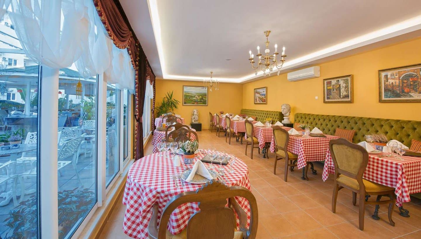 Antique Roman Palace, foto 15 no 42